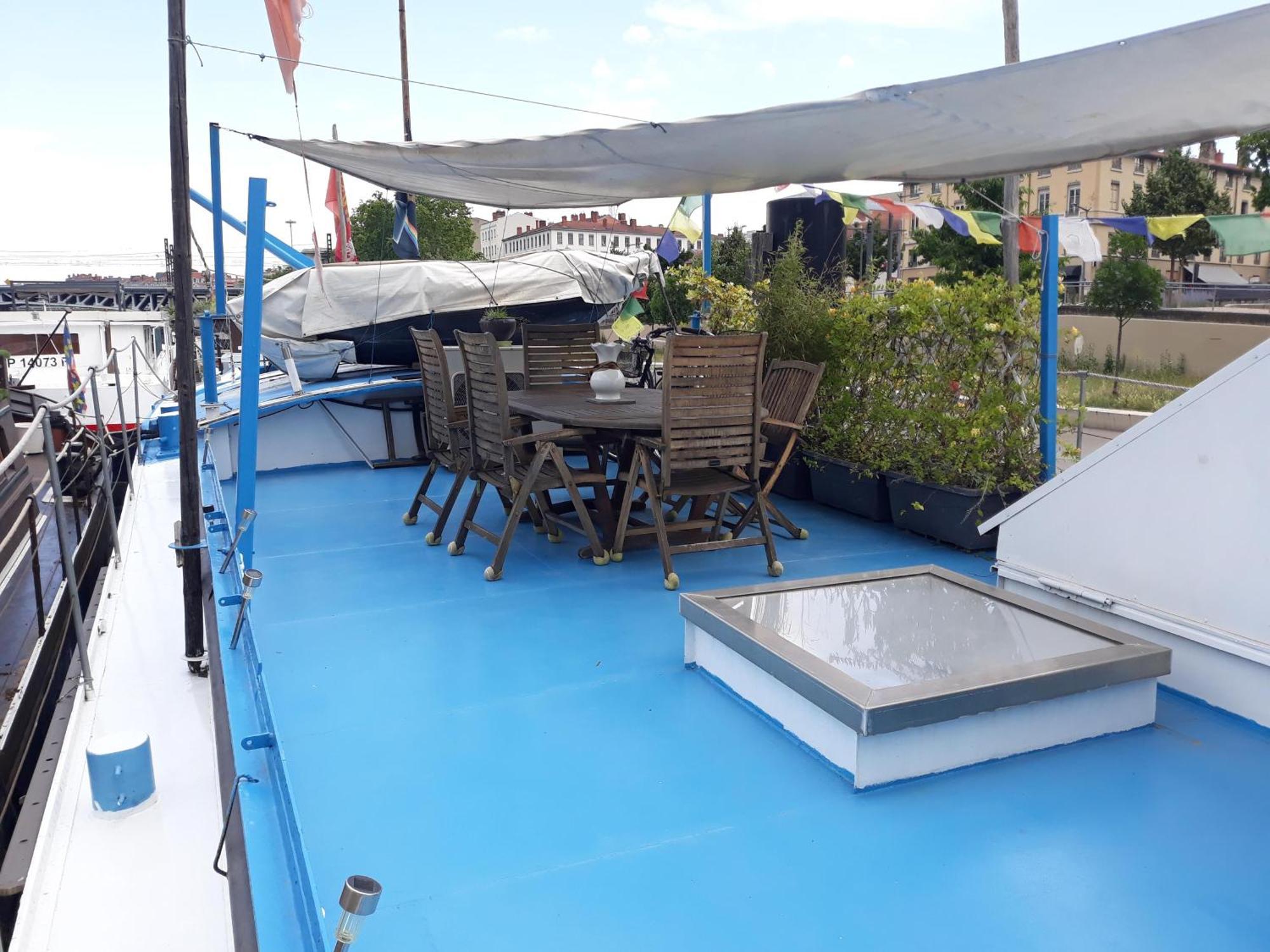 Apartmán Peniche L Oiseau Bleu Lyon Exteriér fotografie